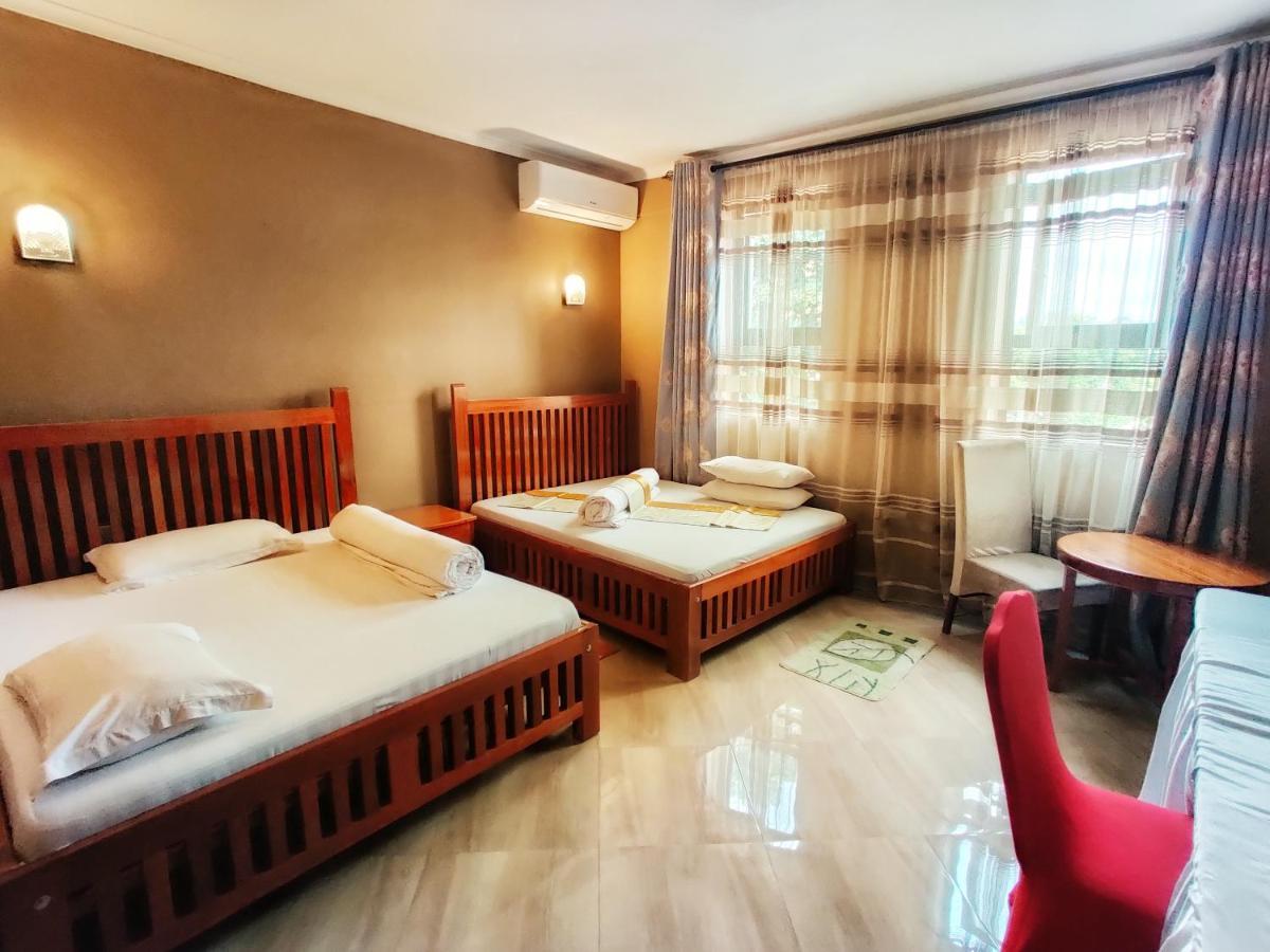Lush Garden Hotel Аруша Екстер'єр фото