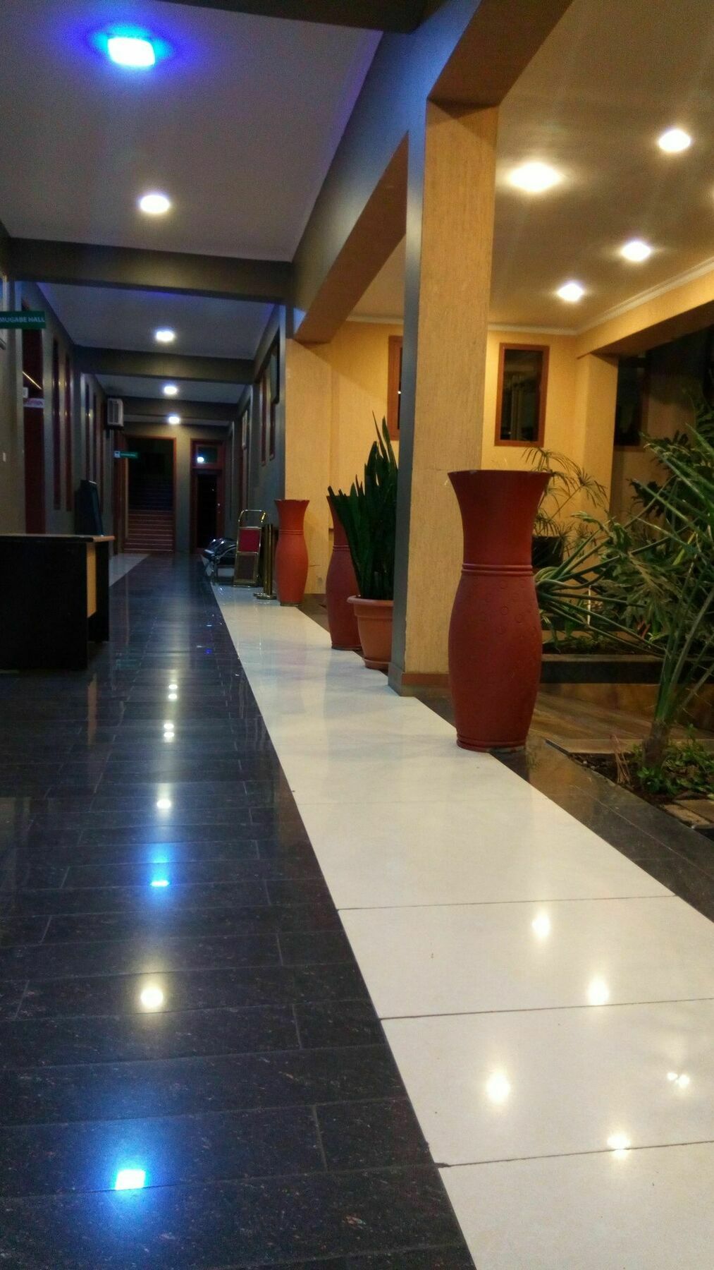 Lush Garden Hotel Аруша Екстер'єр фото